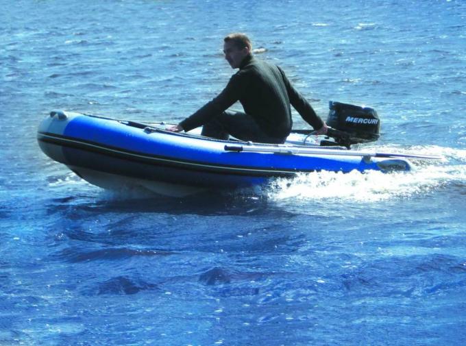 Small Size Inflatable Hard Bottom Boat Easy Carrying 300cm With Small