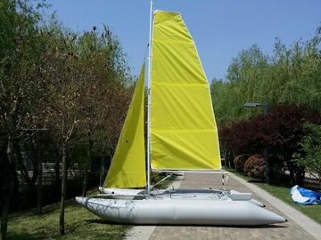 China Yellow PVC  Inflatable Sailing Boat 4.5m T6 Aluminum Mast With Two Sails supplier