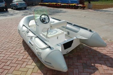 China PVC 5 Person Inflatable Boat For Fishing , 330m Jockey Console Marine Inflatable Boat supplier