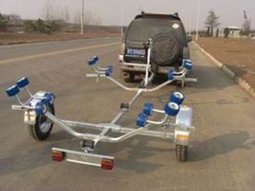 China Easy Take Two Axle Boat Trailer , 4.5m Foldable Boat Trailer For Inflatable Boats supplier