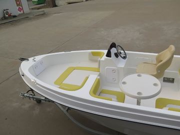 40HP 5m comfortable fiberglass pleasure yacht with all cushions supplier